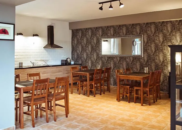 Koi Balatonalmádi